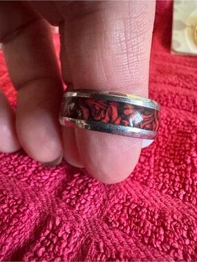 Red Floral Inlay Women's Band Ring size 10 titanium
